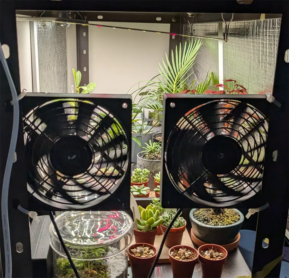 植物棚に扇風機の設置｜ranofish.com